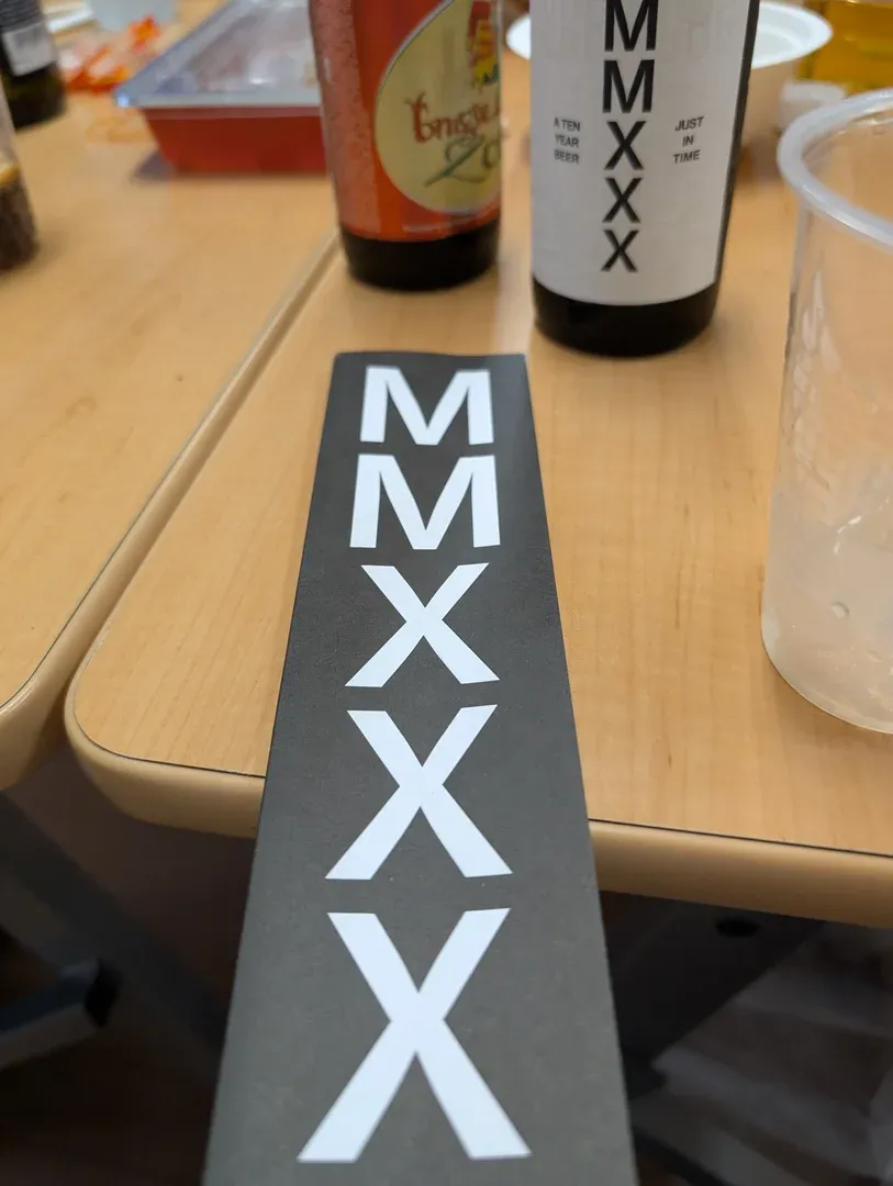 2030年まで我慢すると一番おいしいらしいビール(開けた)