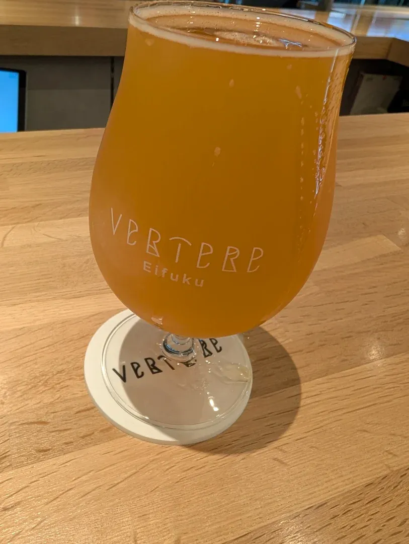 こっちはバテレ。何飲んだかは忘れた