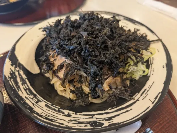 サービスエリアで食べた海苔すぎるつけ麺