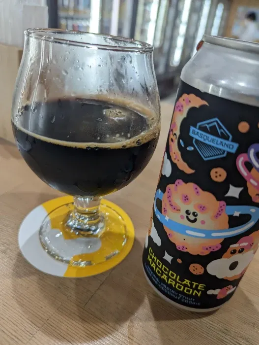 Basqueland Brewing / Chocolate Macaroon